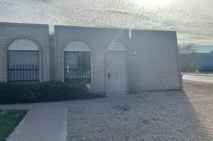 423 S Mitchell Dr, Tempe, AZ 85281 - Photo 1