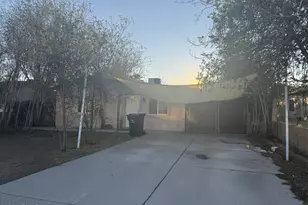 4416 N 22nd Dr, Phoenix, AZ 85015 - Photo 1