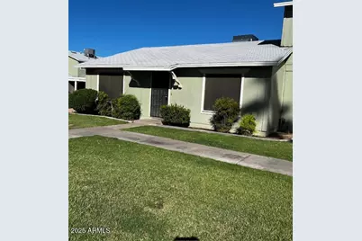 4724 N 26th Drive, Phoenix, AZ 85017 - Photo 1