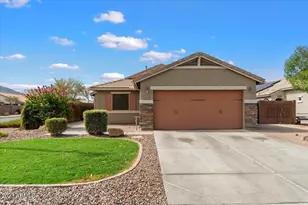 2039 E Saddlebrook Rd, Gilbert, AZ 85298 - Photo 1