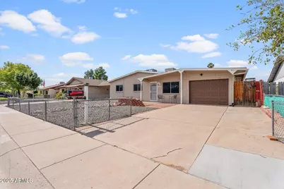 15208 N 28th Avenue, Phoenix, AZ 85053 - Photo 1