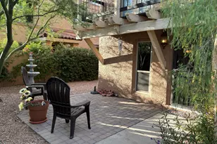 10401 N 10th Pl, Phoenix, AZ 85020 - Photo 1