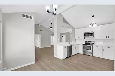 2234 W Mohawk Lane, Phoenix, AZ 85027 - Photo 1