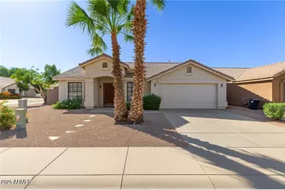 501 W Mesquite Street, Gilbert, AZ 85233 - Photo 1