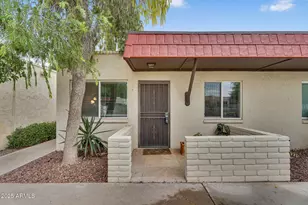 3626 N 37th St, Phoenix, AZ 85018 - Photo 1