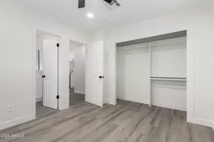 5706 W Sells Cir, Phoenix, AZ 85031 - Photo 11