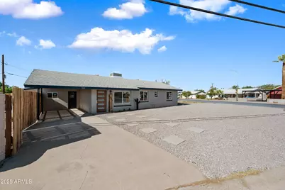 3347 E Palm Lane, Phoenix, AZ 85008 - Photo 1