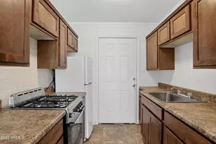 502 North 11th St, Phoenix, AZ 85006 - Photo 35