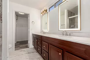 1226 E Wahalla Ln, Phoenix, AZ 85024 - Photo 1
