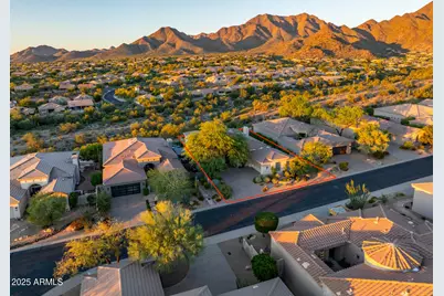 10746 E Greenway Road, Scottsdale, AZ 85255 - Photo 1