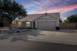 1443 E Wickieup Ln, Phoenix, AZ 85024 - Photo 1