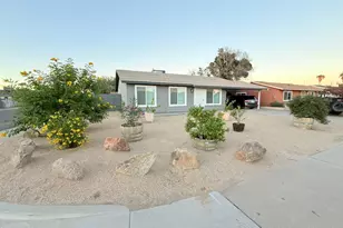 6852 W Garfield St, Phoenix, AZ 85043 - Photo 1