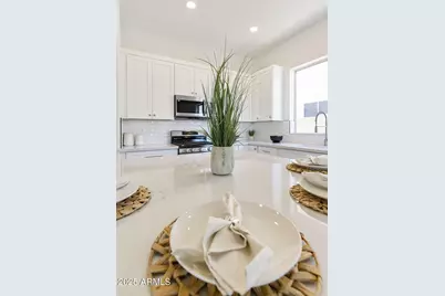 710 W Cherrywood Drive, Chandler, AZ 85248 - Photo 1