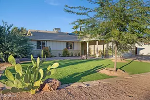 1824 W Seldon Ln, Phoenix, AZ 85021 - Photo 1