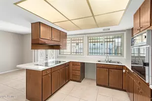 2030 W Highland Ave, Phoenix, AZ 85015 - Photo 15