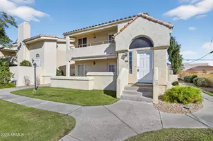 1333 E Morten Ave, Phoenix, AZ 85020 - Photo 1