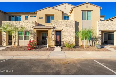 724 E Lark Street #102, Gilbert, AZ 85297 - Photo 1