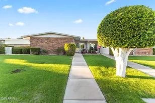 17322 N Del Webb Blvd, Sun City, AZ 85373 - Photo 1