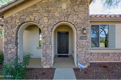 2528 S Portland Avenue, Gilbert, AZ 85295 - Photo 1