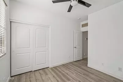 7722 W Pipestone Place, Phoenix, AZ 85035 - Photo 11