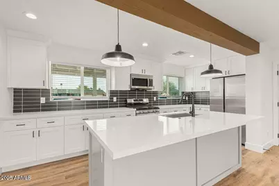 3016 E Turney Avenue, Phoenix, AZ 85016 - Photo 1