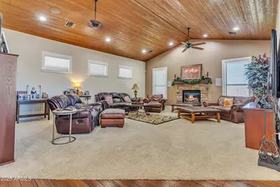 7172 W Gelding Lane, Coolidge, AZ 85128 - Photo 15