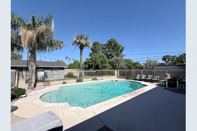 512 E 7th Place, Mesa, AZ 85203 - Photo 1