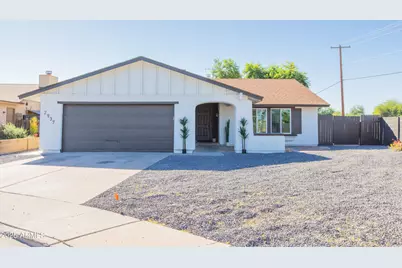 2937 E Garnet Circle, Mesa, AZ 85204 - Photo 1