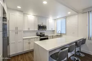 6936 E 3rd St, Scottsdale, AZ 85251 - Photo 1