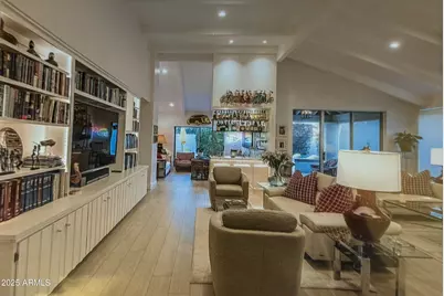 7334 E Tuckey Lane, Scottsdale, AZ 85250 - Photo 1