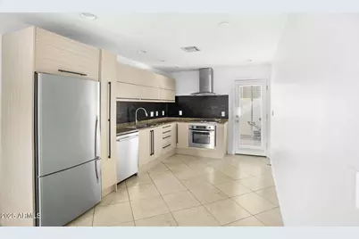 1850 E Maryland Avenue #Unit 37, Phoenix, AZ 85016 - Photo 1