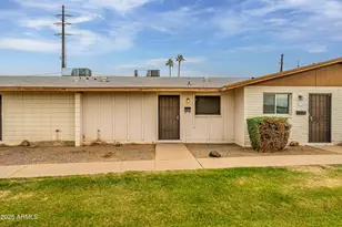 4808 N 71st Ln, Phoenix, AZ 85033 - Photo 1