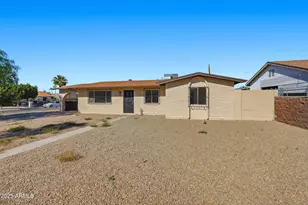 530 W Desert Dr, Phoenix, AZ 85041 - Photo 1