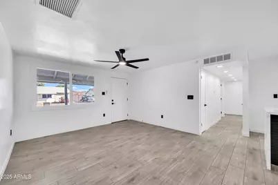 4316 N 72nd Avenue, Phoenix, AZ 85033 - Photo 5