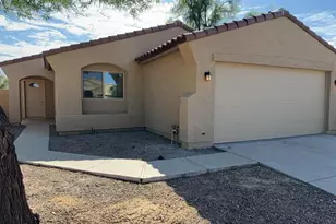 3605 W St Charles Ave, Phoenix, AZ 85041 - Photo 1