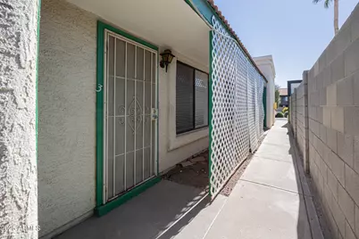 7842 E Glenrosa Avenue #3, Scottsdale, AZ 85251 - Photo 1