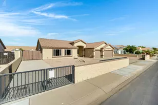 1748 E Park St, Phoenix, AZ 85042 - Photo 1