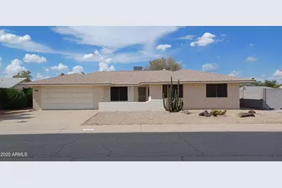 9502 W Pineridge Drive, Sun City, AZ 85351 - Photo 1