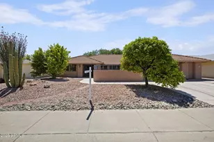 12433 W Fieldstone Way, Sun City West, AZ 85375 - Photo 1