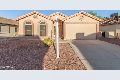6711 S Coral Gable Drive, Chandler, AZ 85249 - Photo 1