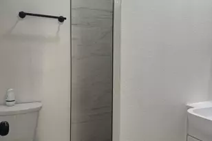 18201 N 22nd Ave, Phoenix, AZ 85023 - Photo 13