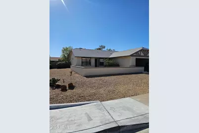 4631 E Bohl Street, Phoenix, AZ 85044 - Photo 1