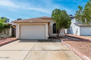 3013 E Bluefield Ave, Phoenix, AZ 85032 - Photo 1