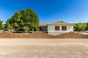 40441 N Friend Ave, San Tan Valley, AZ 85140 - Photo 1