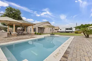 5775 N 72nd Dr, Glendale, AZ 85303 - Photo 1