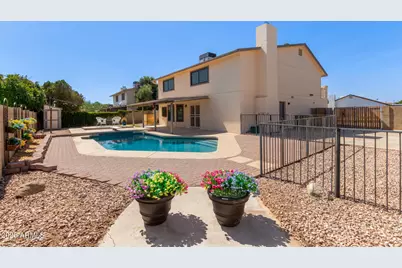 6101 W Sunnyside Drive, Glendale, AZ 85304 - Photo 1