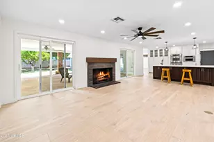 7801 N 16th Ln, Phoenix, AZ 85021 - Photo 19