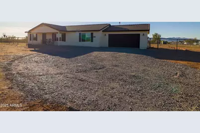 22125 W Laura Street, Wittmann, AZ 85361 - Photo 1