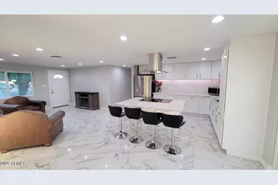 1826 N 73rd Avenue, Phoenix, AZ 85035 - Photo 1