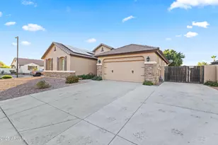 14077 W Charter Oak Rd, Surprise, AZ 85379 - Photo 1